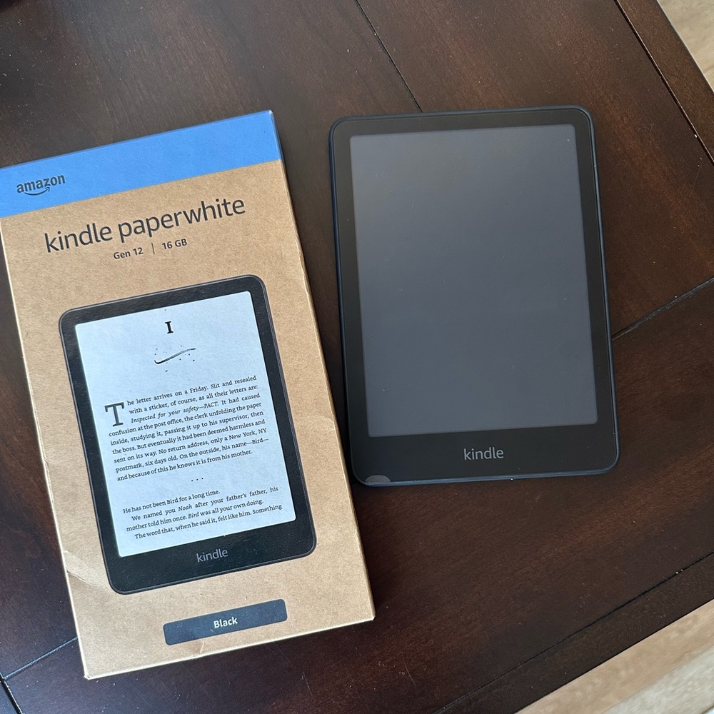 Gen 12 kindle paperwhite 16 GB (black)
